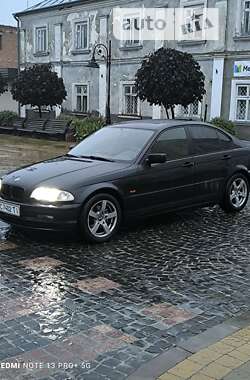 Седан BMW 3 Series 2000 в Золочеві