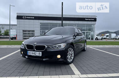 Седан BMW 3 Series 2012 в Мукачевому