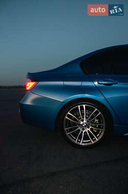 Седан BMW 3 Series 2014 в  фото 24 Седан BMW 3 Series 2014 в