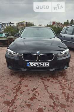 Седан BMW 3 Series 2015 в Рівному