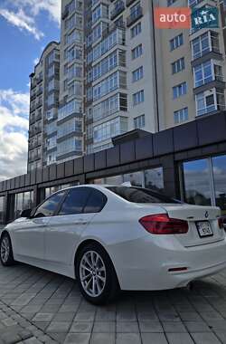 Седан BMW 3 Series 2015 в Ивано-Франковске