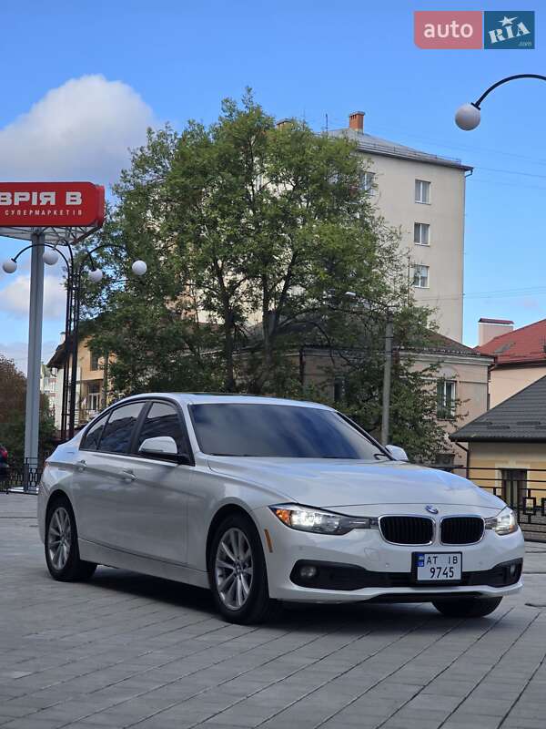 Седан BMW 3 Series 2015 в Ивано-Франковске