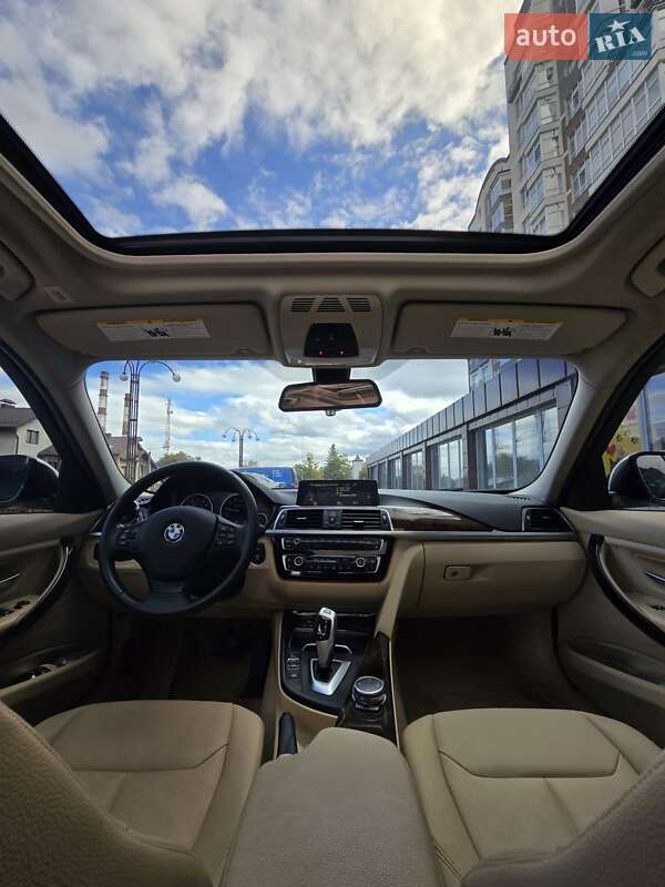Седан BMW 3 Series 2015 в Ивано-Франковске