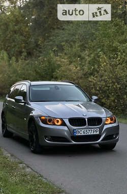 BMW 3 Series 2010