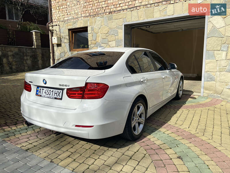 Седан BMW 3 Series 2014 в Яремче фото 7 Седан BMW 3 Series 2014 в Яремче