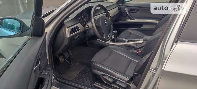 Универсал BMW 3 Series 2006 в Николаеве