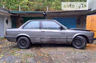 Купе BMW 3 Series 1989 в Обухові