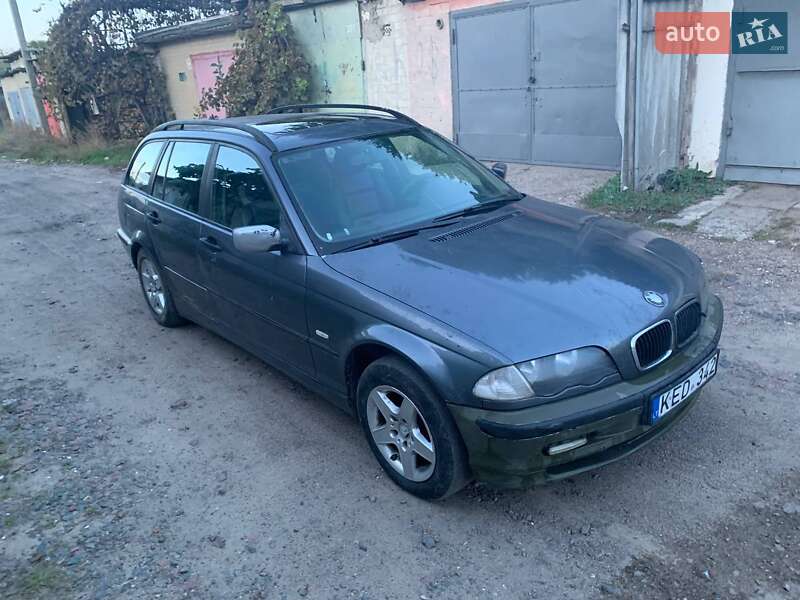 Универсал BMW 3 Series 2000 в Подольске