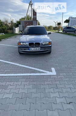 Седан BMW 3 Series 2004 в Львові