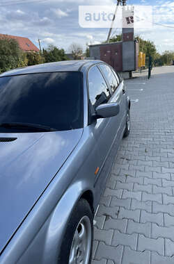 Седан BMW 3 Series 2004 в Львові