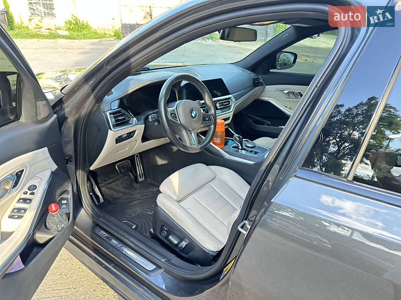 Седан BMW 3 Series 2020 в Киеве