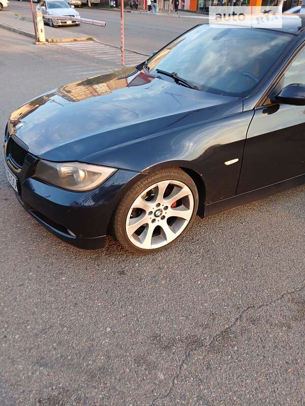 BMW 3 Series 2005