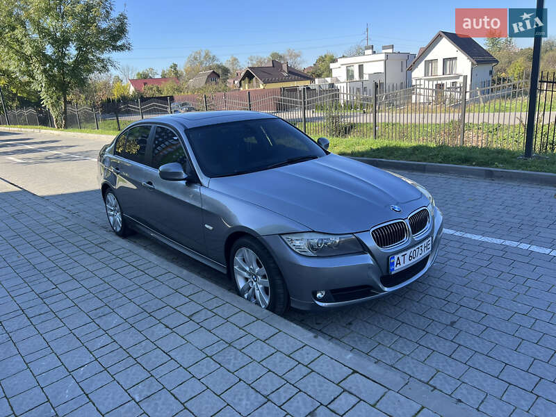 BMW 3 Series 2010