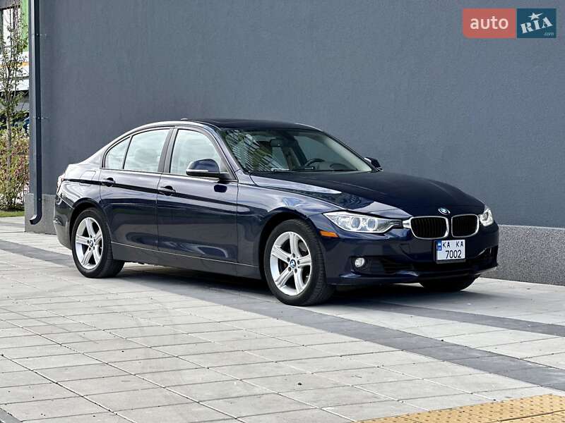 Седан BMW 3 Series 2013 в Киеве
