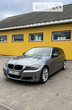 Универсал BMW 3 Series 2009 в Хороле