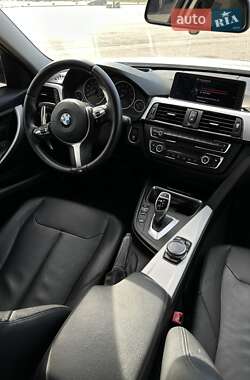 Седан BMW 3 Series 2013 в Львові