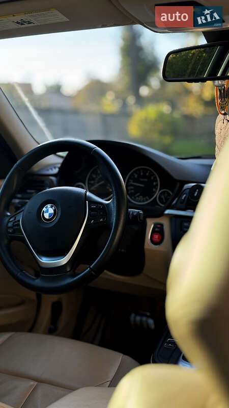 Седан BMW 3 Series 2013 в Ровно
