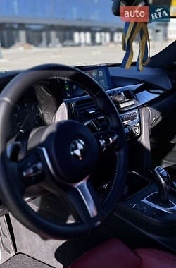 Седан BMW 3 Series 2018 в 