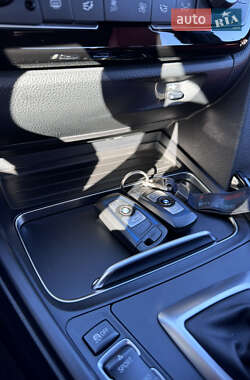 Седан BMW 3 Series 2018 в 