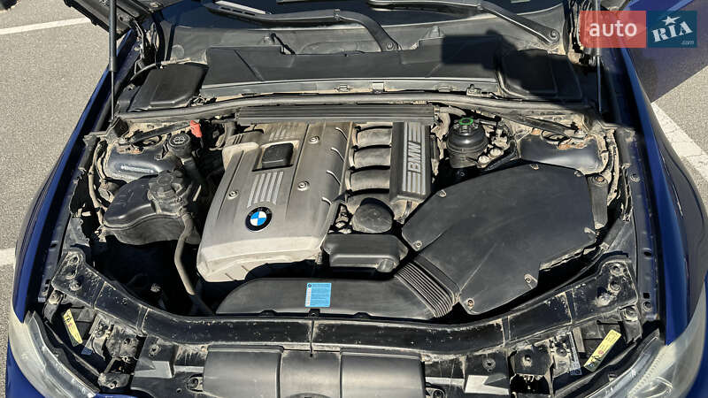 Седан BMW 3 Series 2006 в Києві
