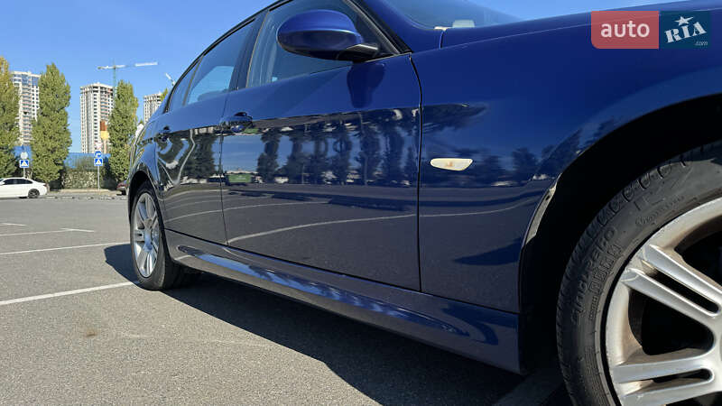 Седан BMW 3 Series 2006 в Києві