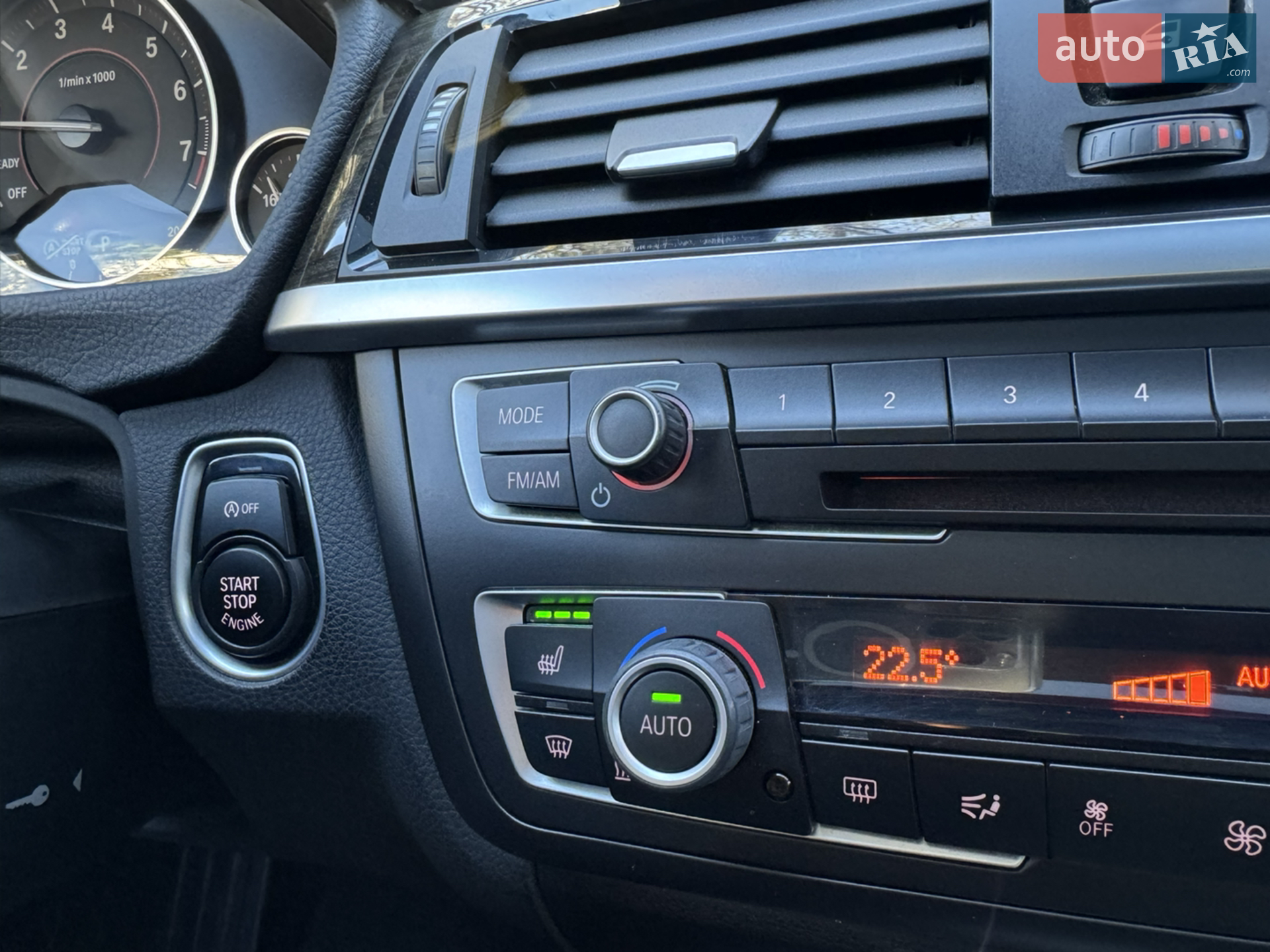 2014 BMW 3er - мініатюра 28