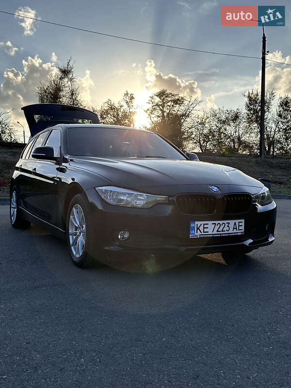 Универсал BMW 3 Series 2014 в Кривом Роге