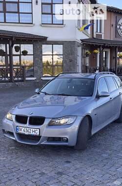 Универсал BMW 3 Series 2005 в Ровно