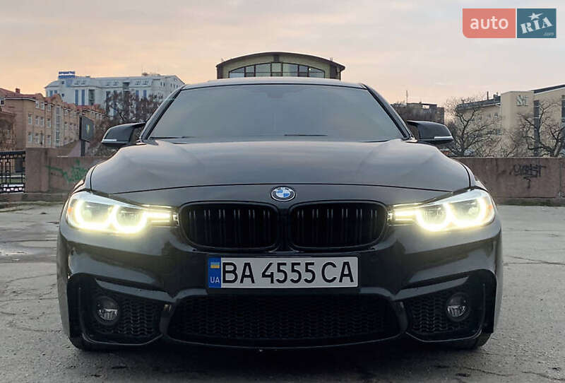Седан BMW 3 Series 2017 в Львові