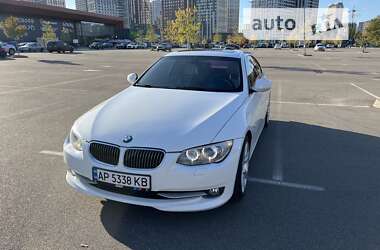 Купе BMW 3 Series 2010 в Киеве