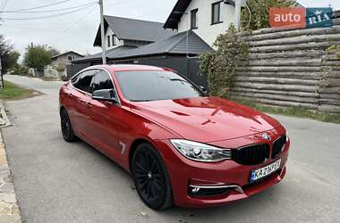 Седан BMW 3 Series 2015 в 