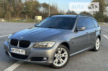 BMW 3 Series 2010