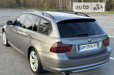 Універсал BMW 3 Series 2010 в Звягелі