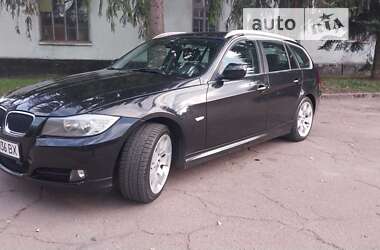 Универсал BMW 3 Series 2010 в Корсуне-Шевченковском