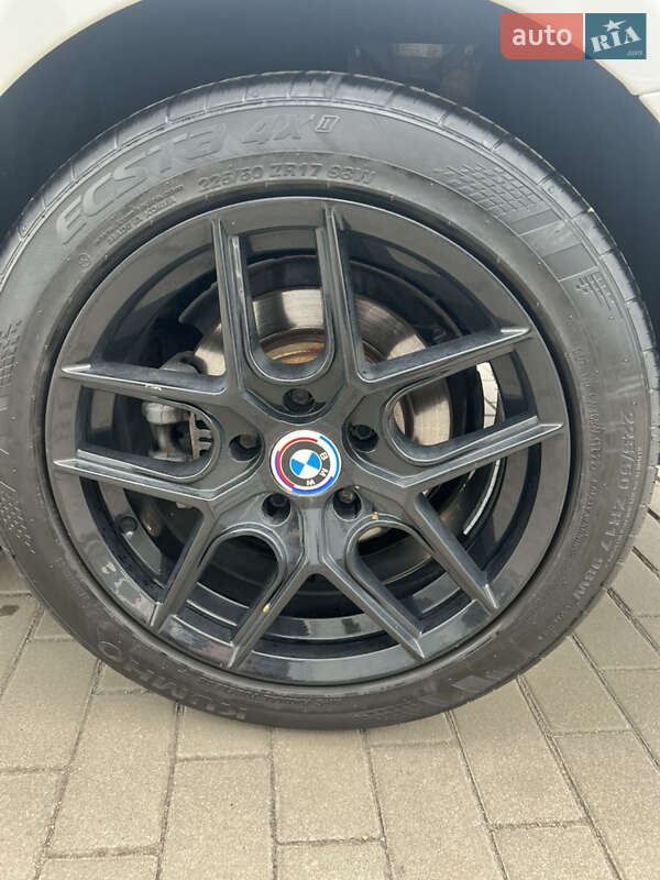 Седан BMW 3 Series 2012 в Житомире