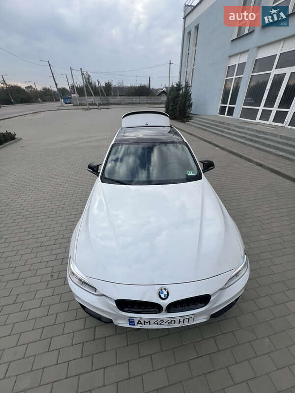 Седан BMW 3 Series 2012 в Житомире