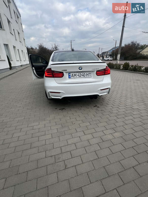 Седан BMW 3 Series 2012 в Житомире