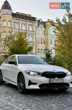 BMW 3 Series 2019