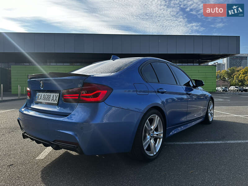 Седан BMW 3 Series 2016 в Киеве