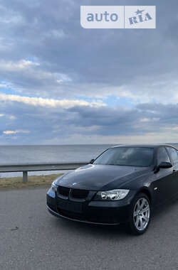 Седан BMW 3 Series 2006 в Черкасах