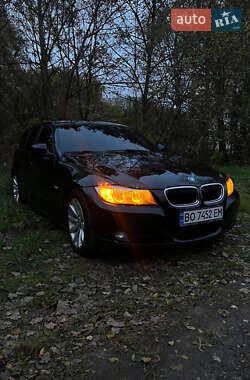 BMW 3 Series 2010