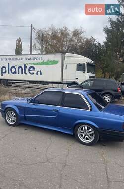 Купе BMW 3 Series 1986 в Полтаве