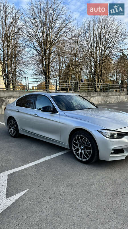 Седан BMW 3 Series 2017 в Тернополі фото 4 Седан BMW 3 Series 2017 в Тернополі