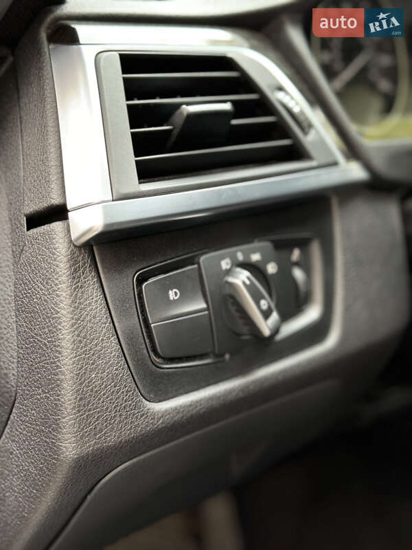 Седан BMW 3 Series 2017 в Тернополі фото 14 Седан BMW 3 Series 2017 в Тернополі