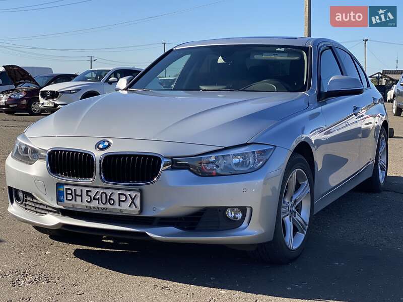 Седан BMW 3 Series 2015 в Одесі