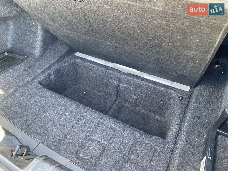 Седан BMW 3 Series 2015 в Одесі