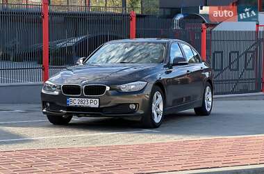 Седан BMW 3 Series 2014 в Львове