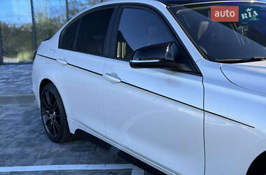 Седан BMW 3 Series 2012 в Виннице