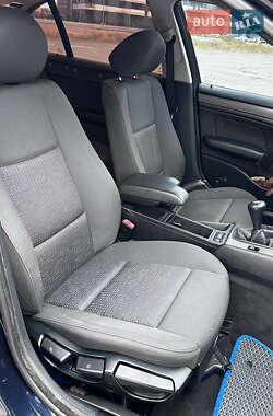 Седан BMW 3 Series 2004 в Києві