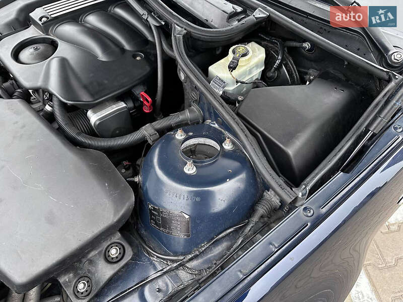 Седан BMW 3 Series 2004 в Киеве фото 26 Седан BMW 3 Series 2004 в Киеве